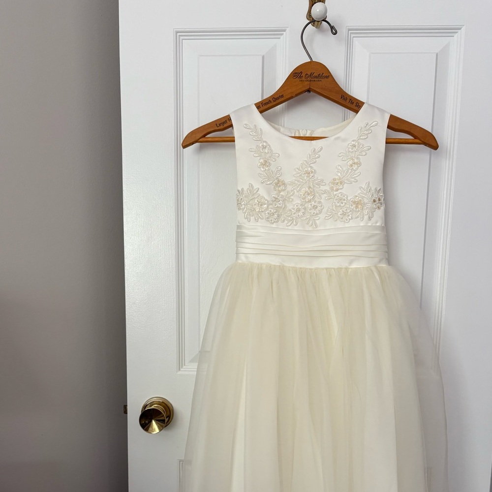 LN Ivory Flower Girl Wedding First Communion Special Occasion Dress